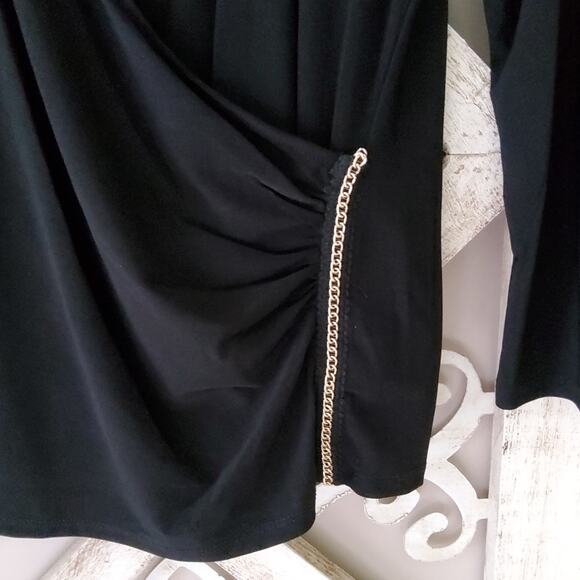 Nine West Women's Faux Wrap Chain Detail Surplice Top in Black - Picture 9 of 10